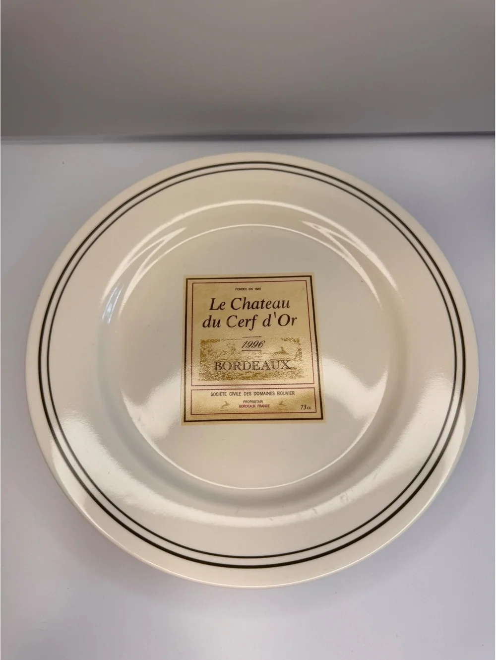 4 Classic Wine Plates by Restoration Hardware with Wooden Storage Box